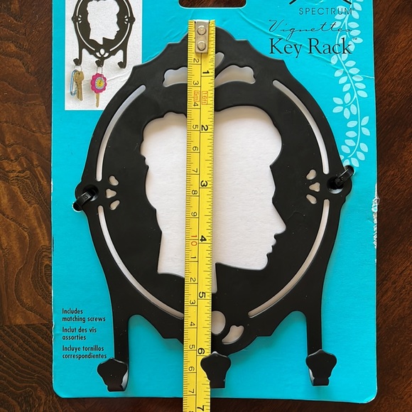 Vignette Metal Key Rack - Picture 11 of 12